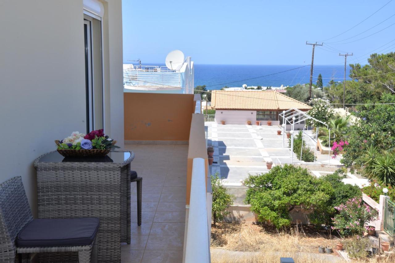 Sunny Rooms Hersonissos  Habitación foto